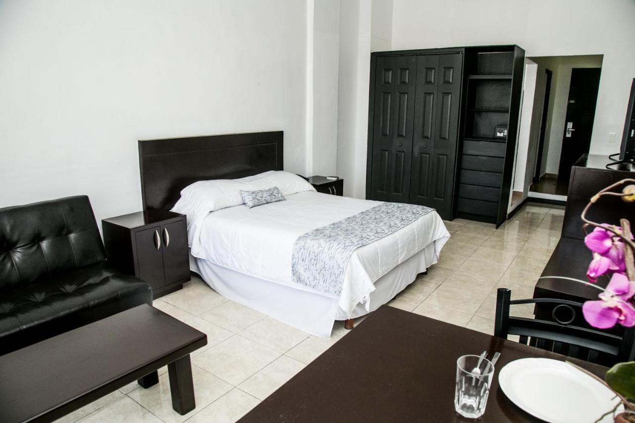 Booking Dioh Monterrey Exterior foto